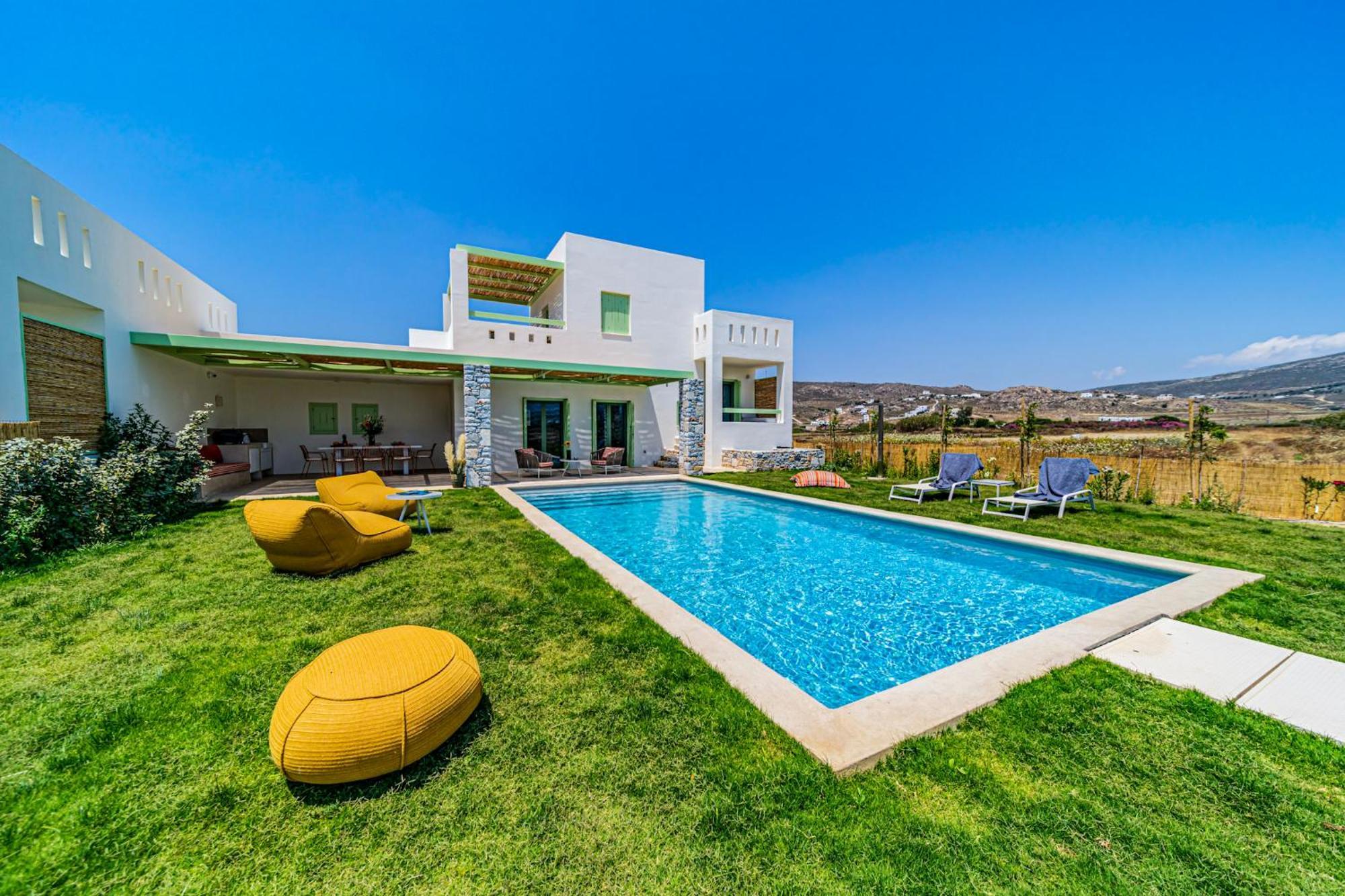 מיקרי ויגלה Plioni Villas & Suites מראה חיצוני תמונה